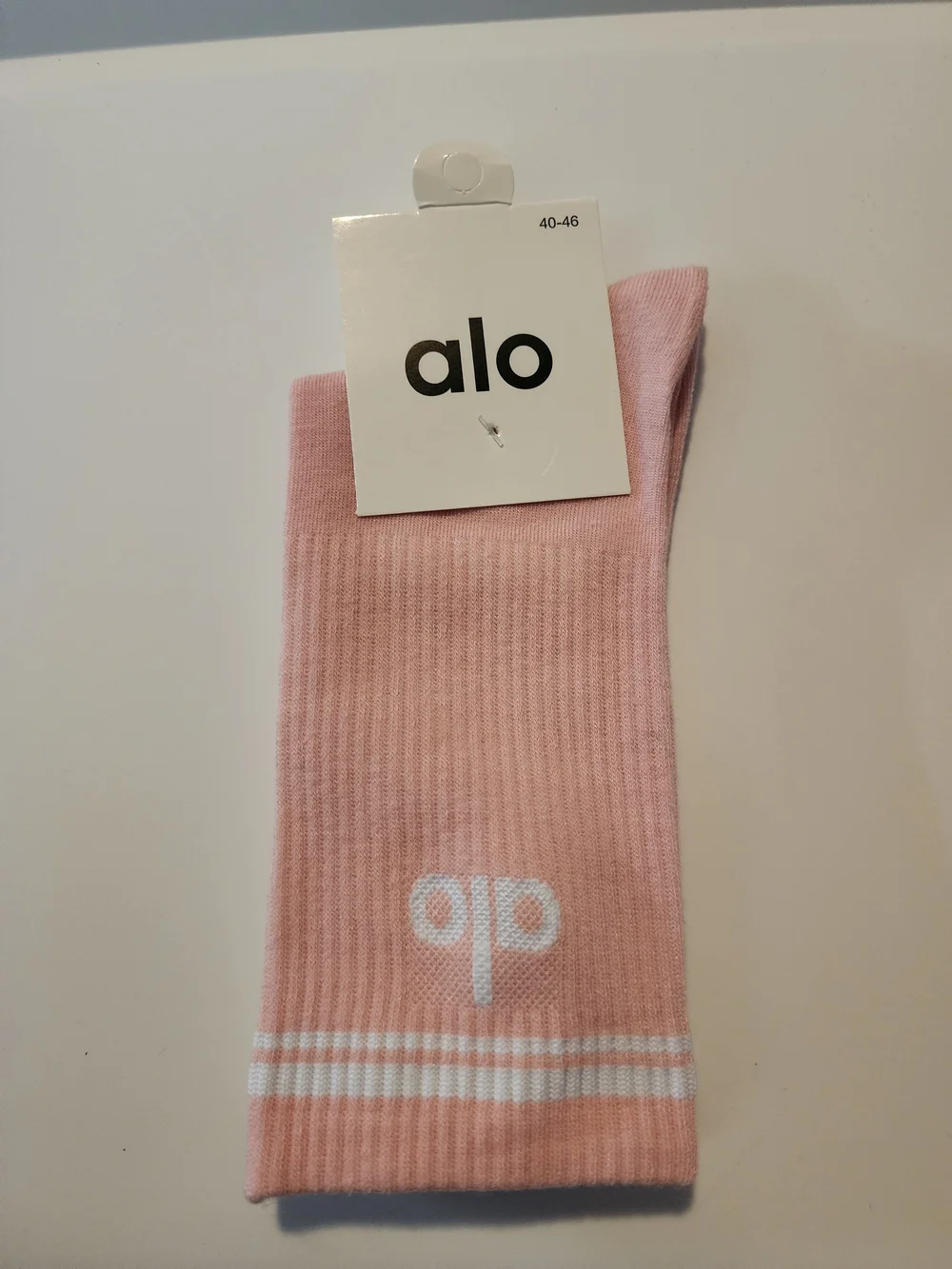 Fashion Yoga Blush Pink Ribbed Crew Socks with White Logo